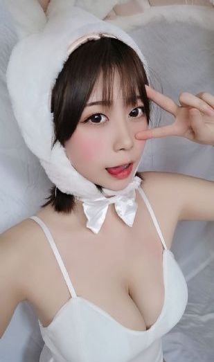 年轻岳母的诱惑_超清电影在线看