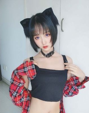 表妹免费看_BD英语HD在线观看